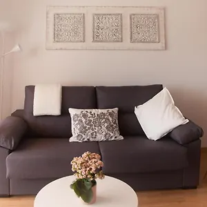 apartamentos-thaisay-luz-del-mar-ii.in-canary-islands.com/