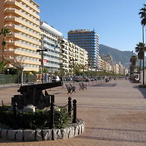 apartamentos-los-boliches-playa-homeabroad.1costadelsol.com/