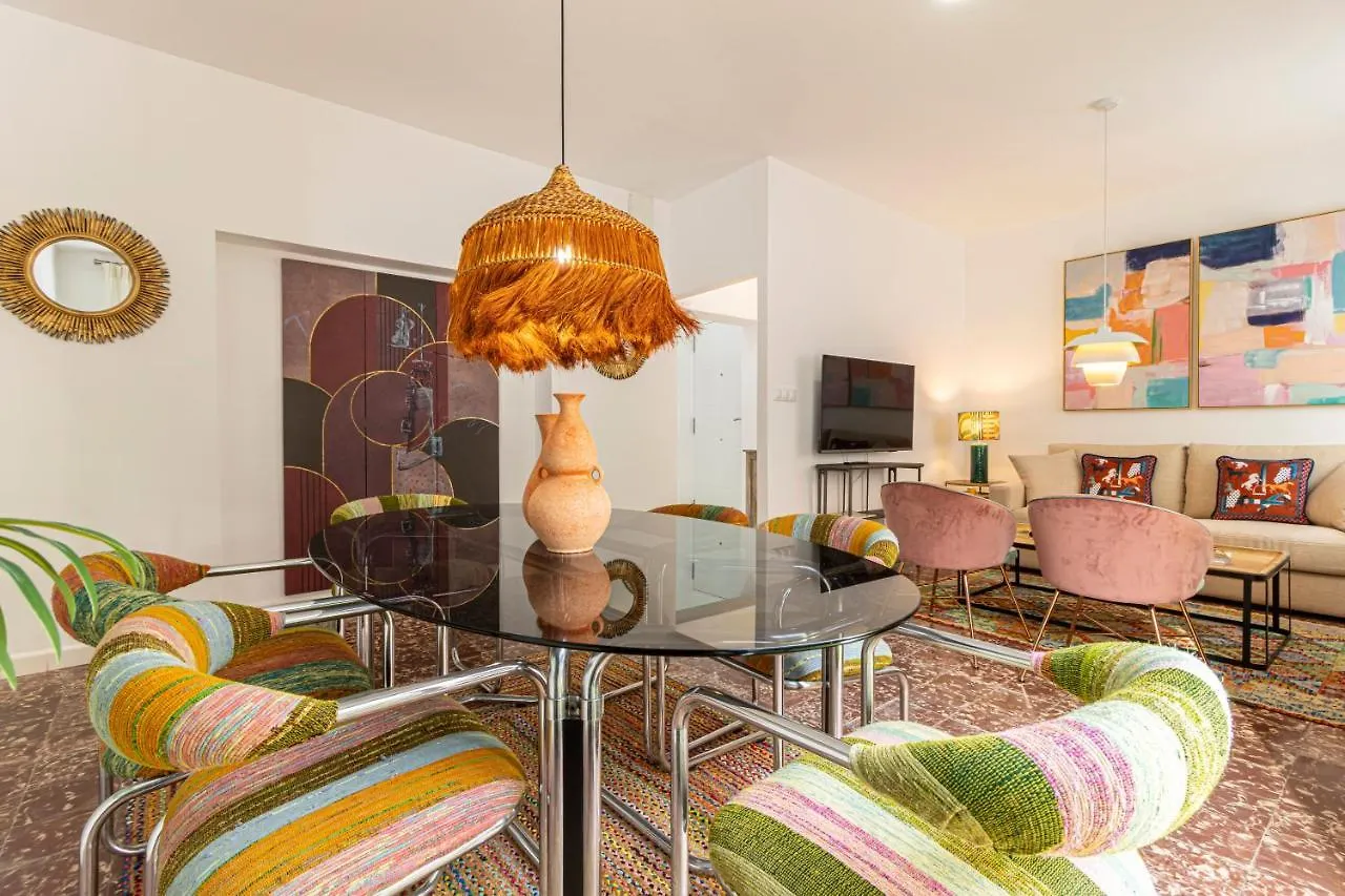 El Balcon De La Bodega - Luxurious Apartment In Jerez With Gym Jerez de la Frontera Spain